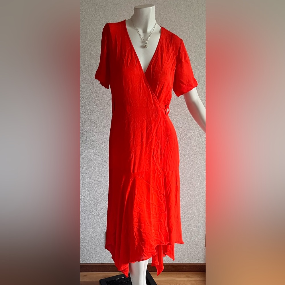 A.L.C. Claire 100% Silk Wrap Dress Size 2 Asymmetrical Hem no belt